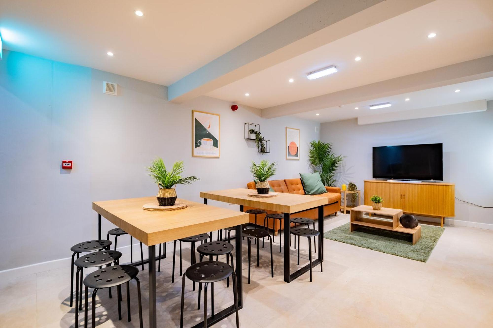 都柏林The Large Group House -Sleeps 21别墅 外观 照片